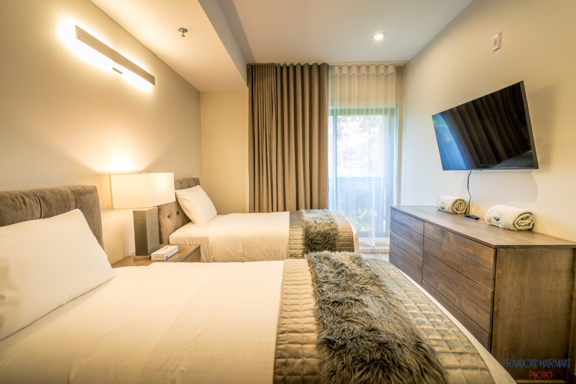 Condos de Luxe – 2 Chambres à coucher – Vue sur la montagne